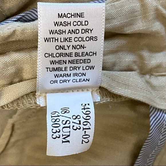 Banana Republic Martin fit Cargo Bermuda Shorts - Picture 8 of 11